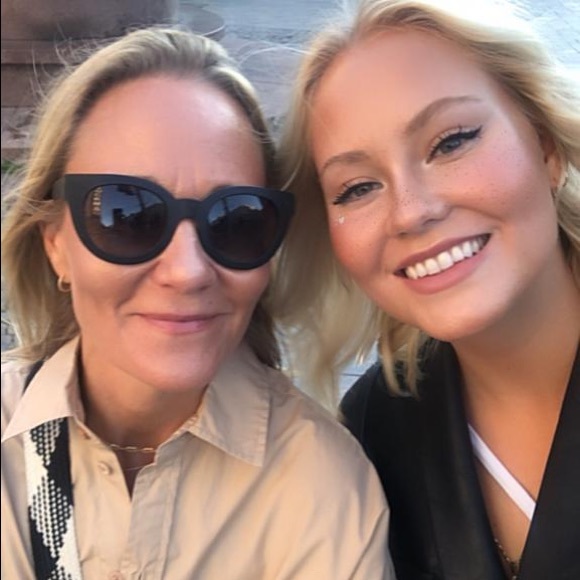 Meet your Posher, Sanna - Picture 1 of 1